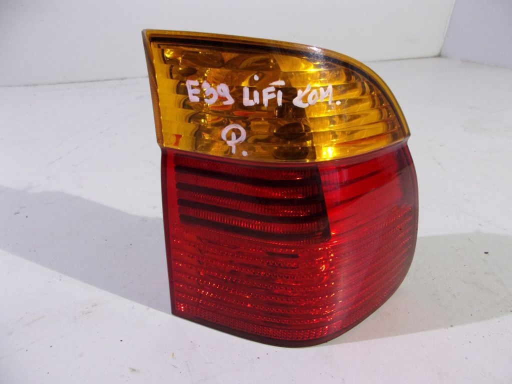 BMW E39 lift FL kombi lampa prawa tylna