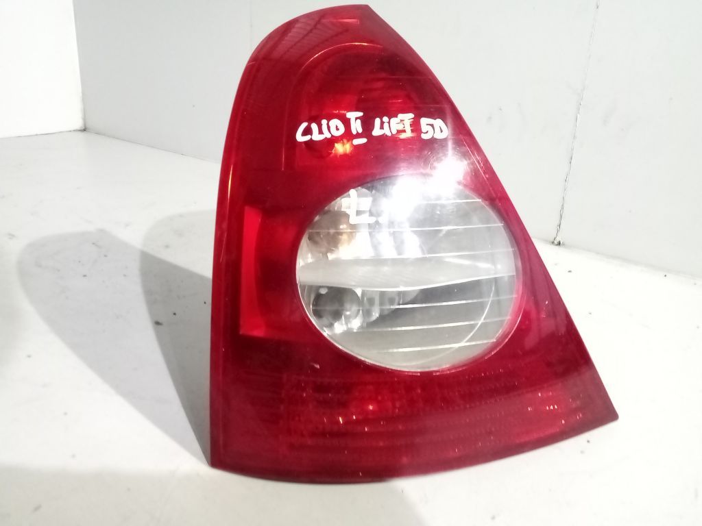 Renault Clio II lift lampa lewa tył